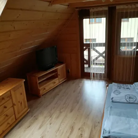 Julia ميكوشيفو